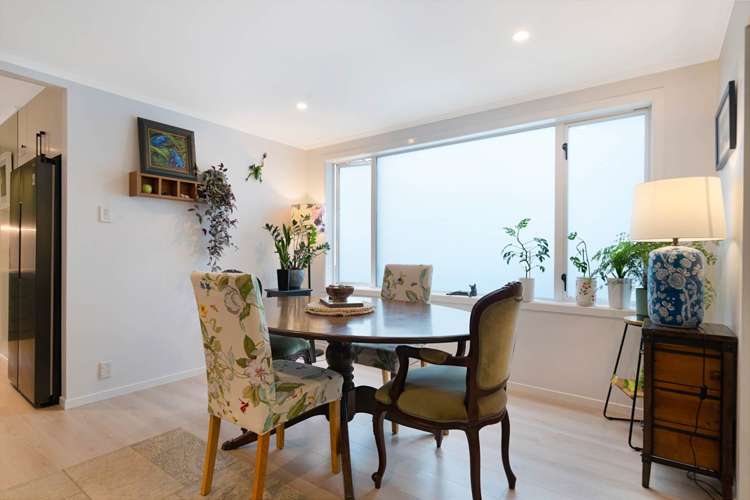 19 Hollywood Avenue Titirangi_5