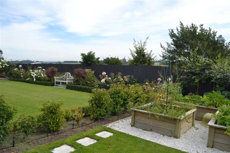 233 Pages Road Gleniti_36