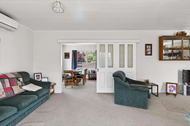 13A Bowling Road Greenmeadows_4