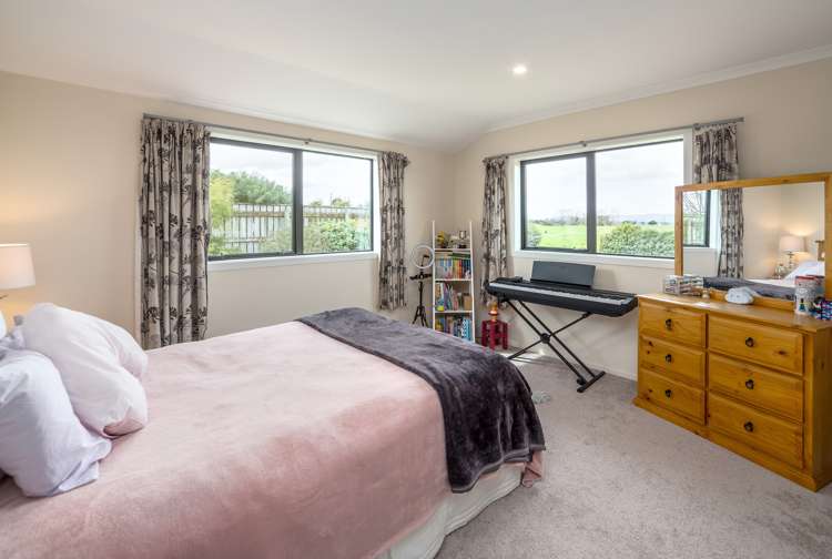 12 Feist Street Carterton_11