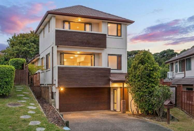 28 Greenbough Lane_0