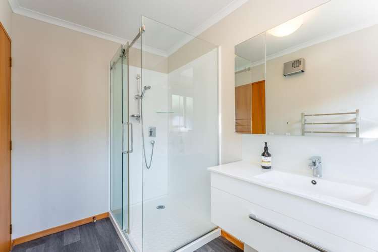 1/25B White Street Waimataitai_12