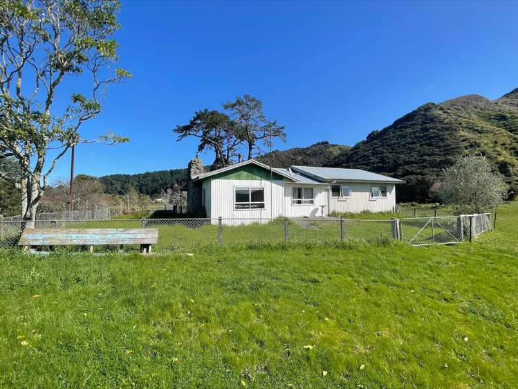 51 Mahanga Road Mahia_7