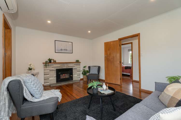 97 Castor Crescent Cannons Creek_5