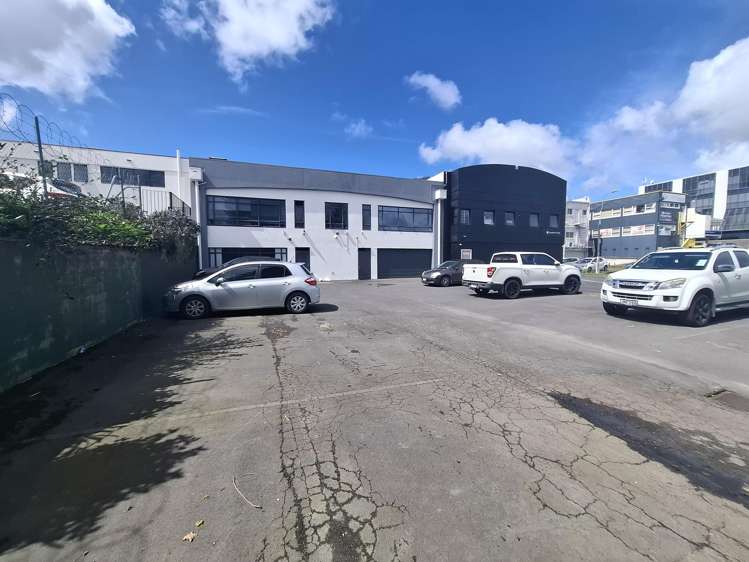 26 Delta Avenue New Lynn_2