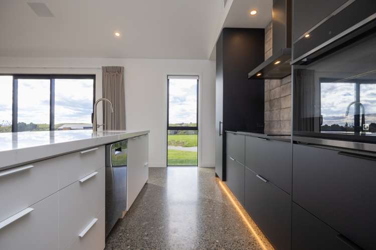 3 Castlebridge Lane Aokautere_18