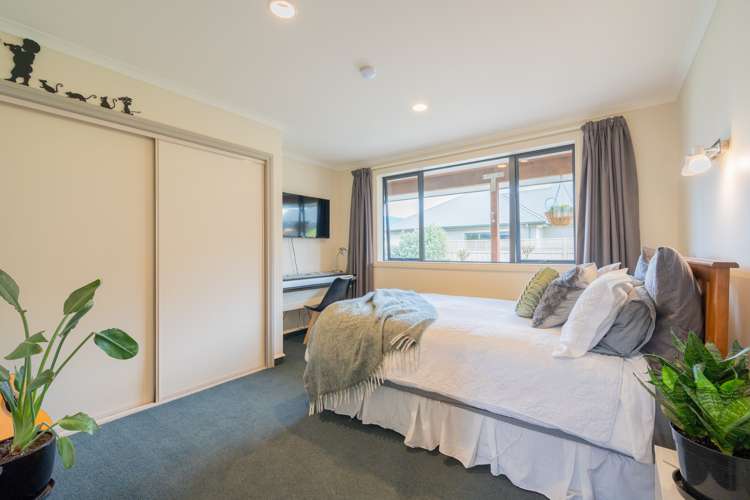 109 Govan Drive Te Anau_15