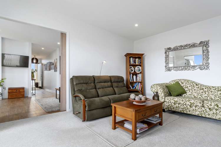 8 Awatira Drive Papamoa_9