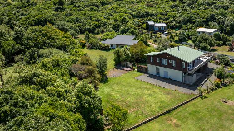 15 Thompson Place Anakiwa and Surrounds_22