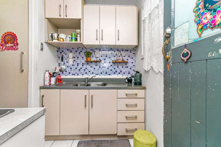 2/28 Locarno Avenue Sandringham_4