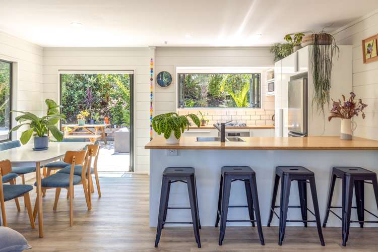 13 Giles Road Ostend_5