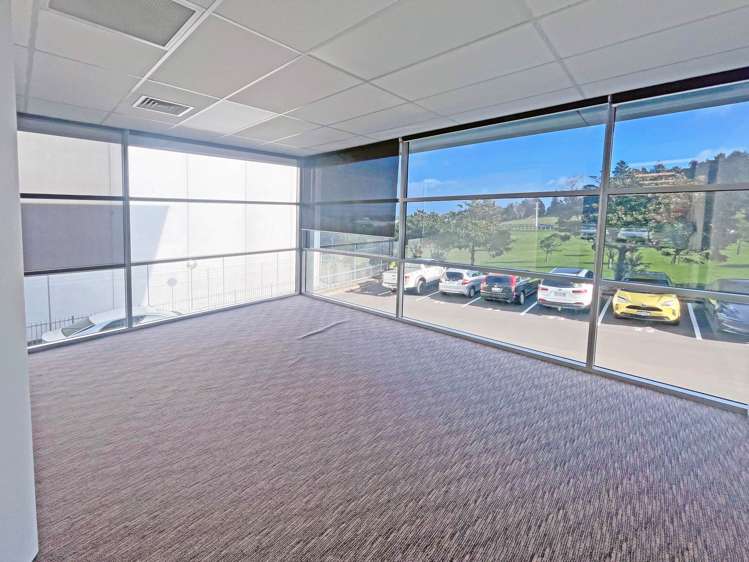 Building 1/15 Accent Drive East Tamaki_5