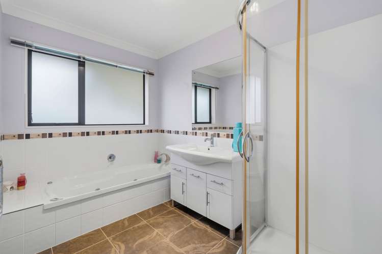 2 Puketi Lane Waiuku_16