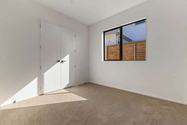 10 Rarangi Mai Lane Karaka_6