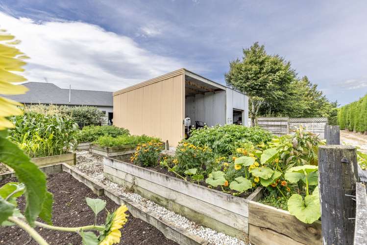 64 Winton Wreys Bush Highway Winton_27