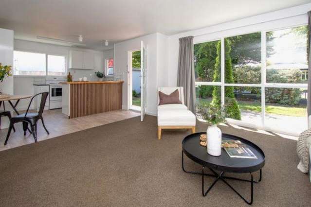 1/21 Severn St Saint Albans_2