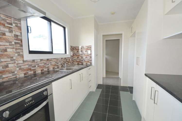 83 Thompson Terrace Manurewa_3