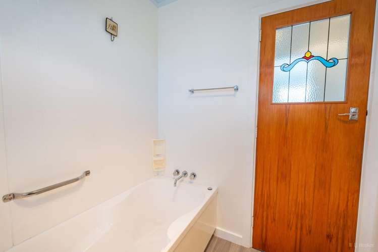 271 Selwyn Street Marchwiel_24
