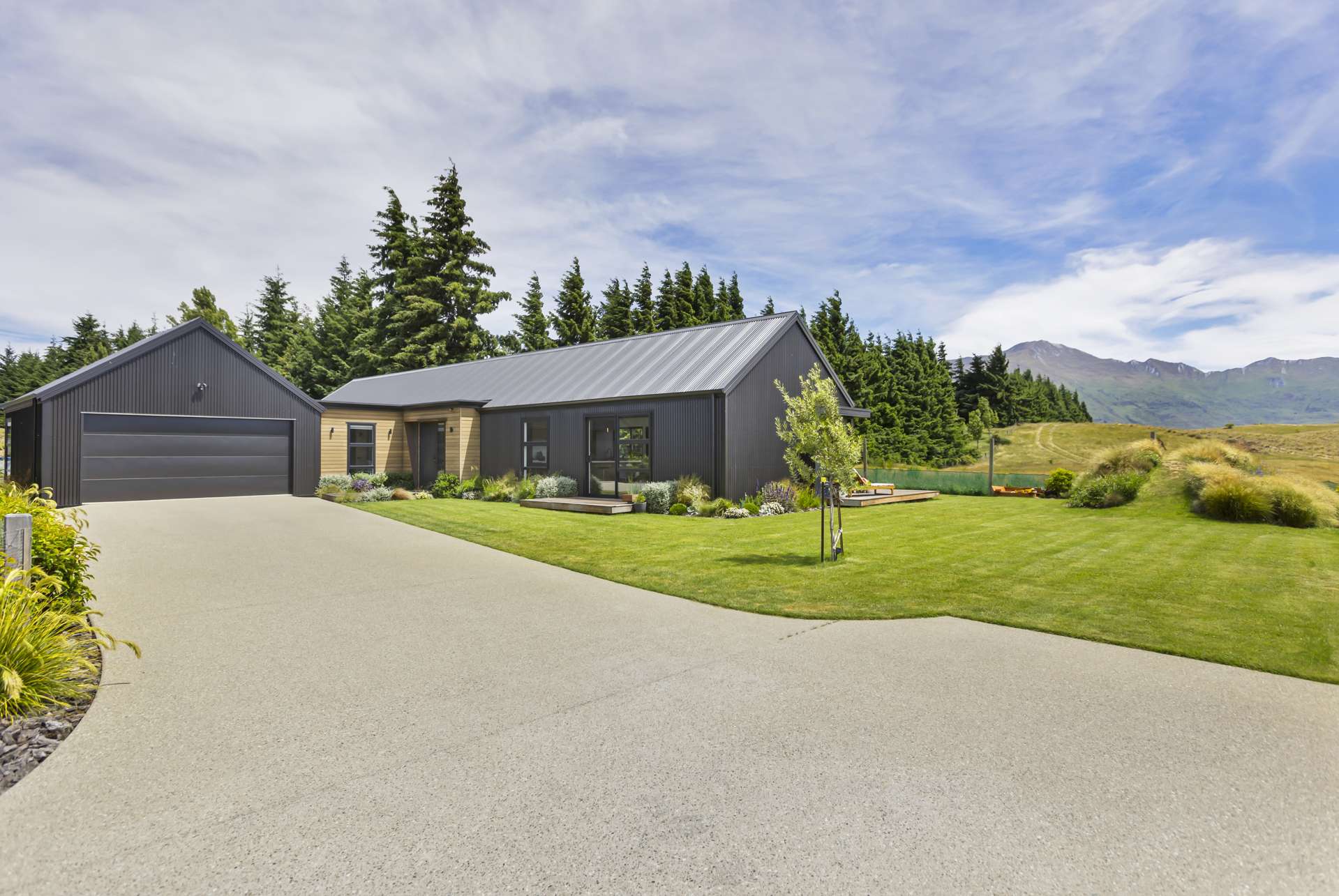 12 Robrosa Street Wanaka_0