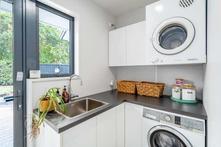 2 Old Mill Lane Waitikiri_17