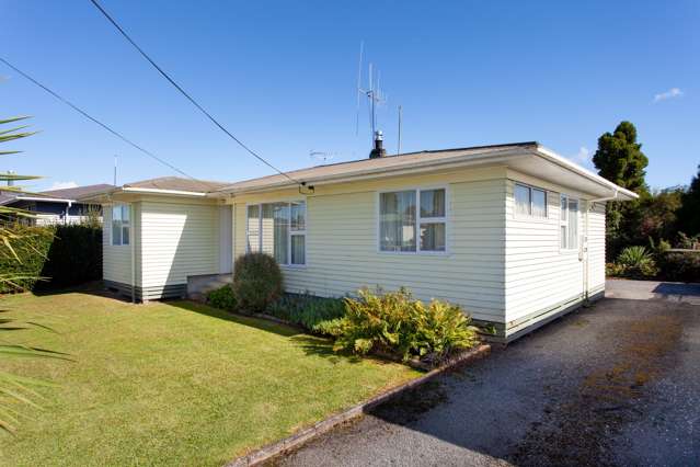 11 Myrtle Grove Putaruru_1