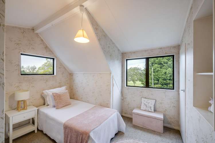 32 Atherfold Crescent Greenmeadows_10