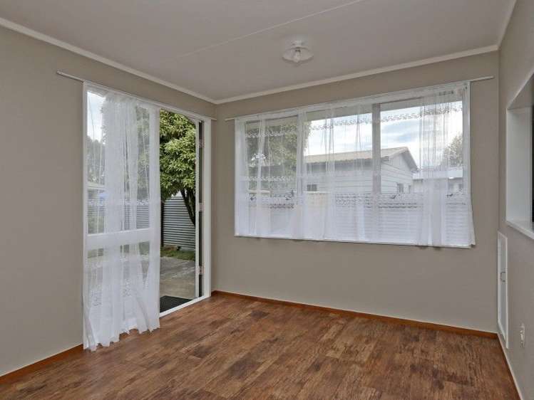 10 Cabot Place Flaxmere_4