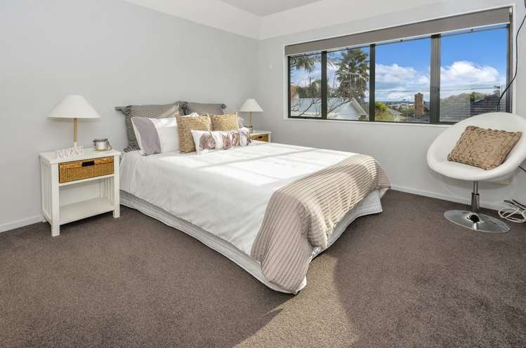 2/96 Eversleigh Road Belmont_6