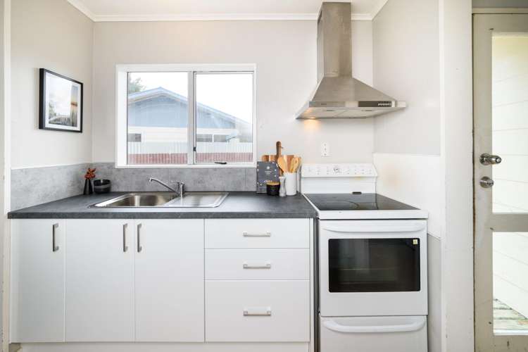 18 Jupiter Street Milson_5