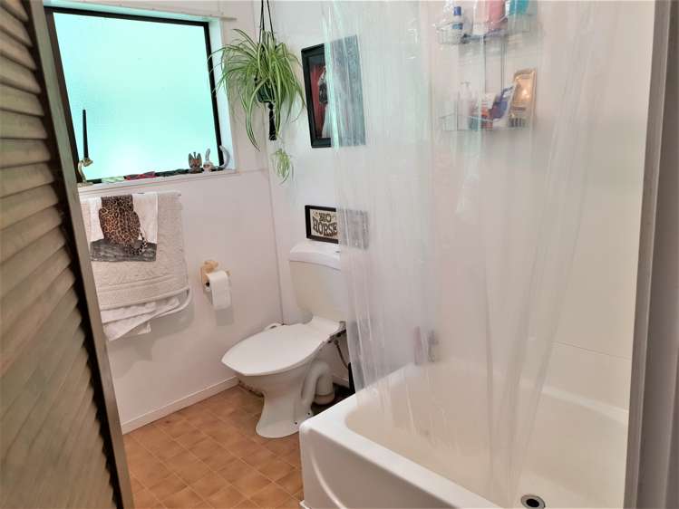 2/52b Pleasant Road Glen Eden_8