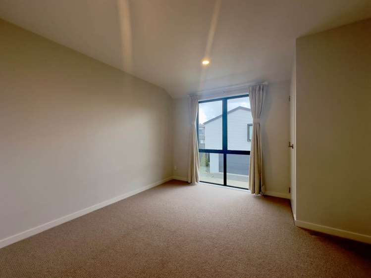 6 Henry Lloyd Place Millwater_10