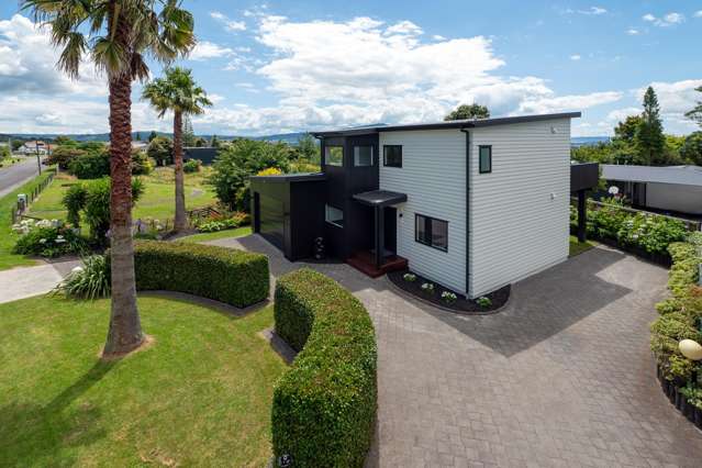 13A Kerswell Terrace Tihiotonga_1