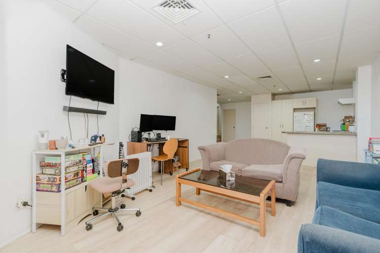 8/110 Alexandra Street Hamilton Central_1