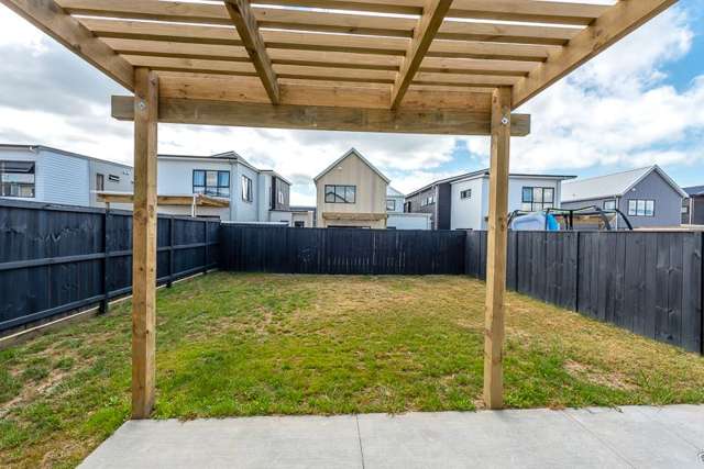 13 Grey Warbler Road Hobsonville_4