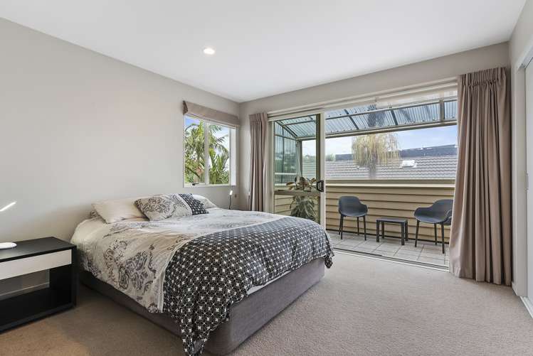 2 Vinograd Drive Te Atatu Peninsula_25