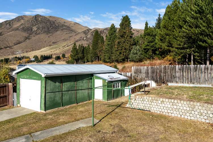 34 Black Peak Road Omarama_18