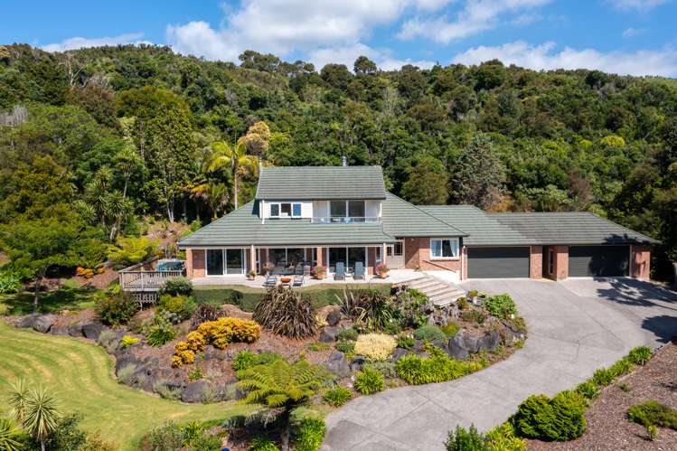 104 Awanui Rise Papakura_35