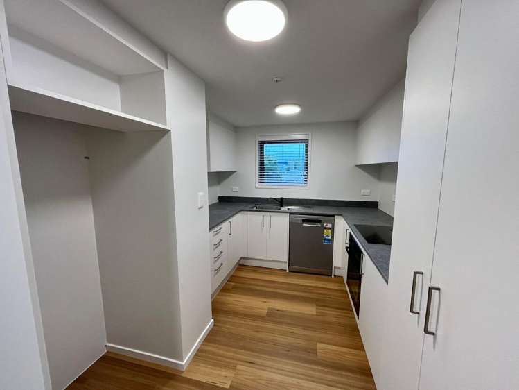 2c/11 Morning Star Place Mount Albert_1