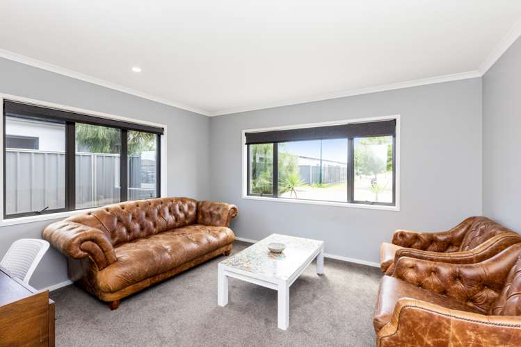 85 Squire Drive Awatoto_8