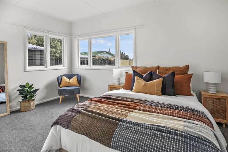 44 Campbell Street 11373_6