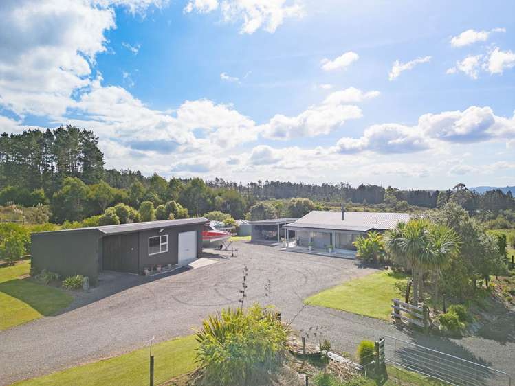 52 Puriri Dale Way_3