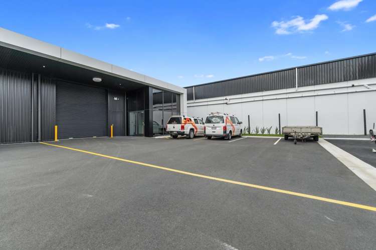 18C Earthmover Crescent Burbush_5