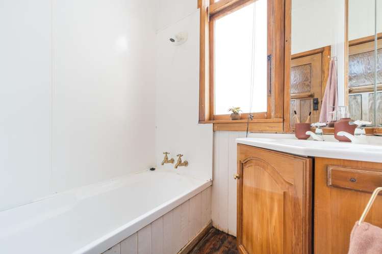 43 Lyndhurst Street Takaro_9