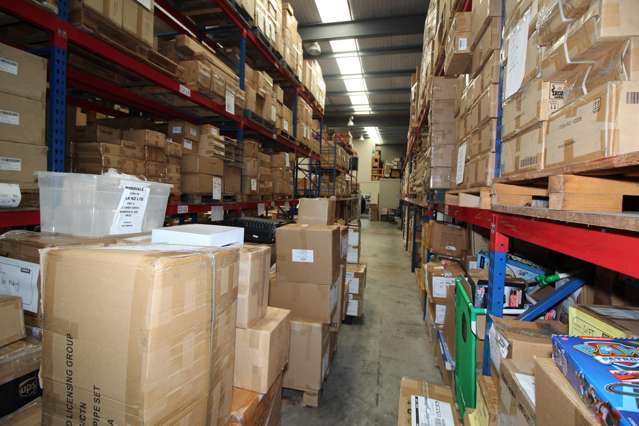 4/11 Orbit Drive Albany_4