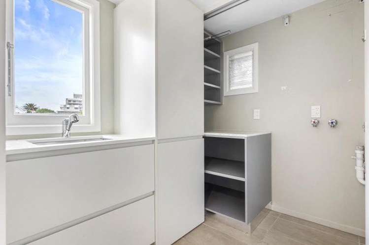 206 Hurstmere Road 塔卡普纳奥克兰新西兰_18
