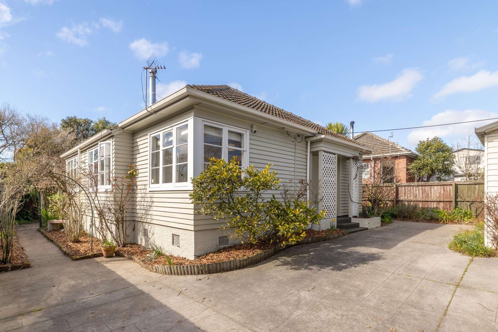 14 Wilding Street Saint Martins_0