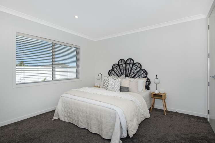 43 Stace Hopper Drive One Tree Point_10