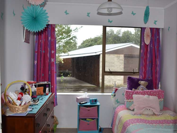 4 Chisholm Place Carterton_10