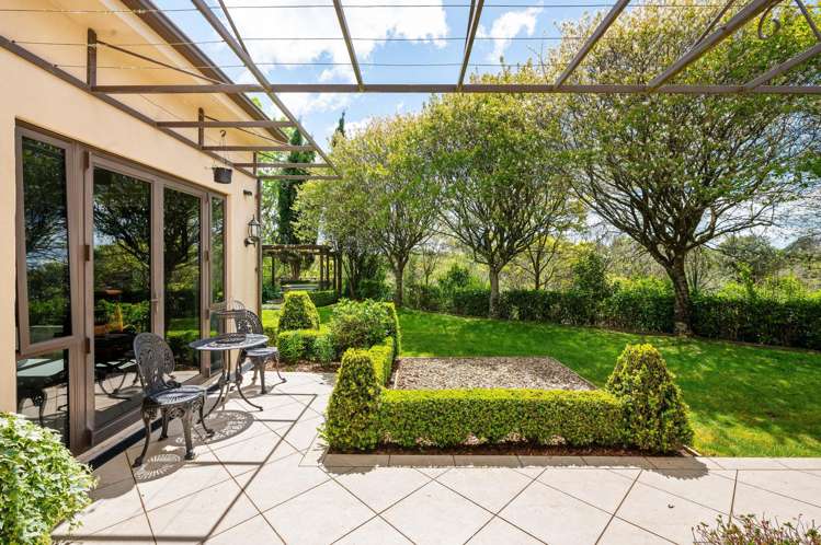 35 The Esplanade Huntington_17