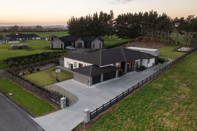 24 Karaka School Lane Papakura_39